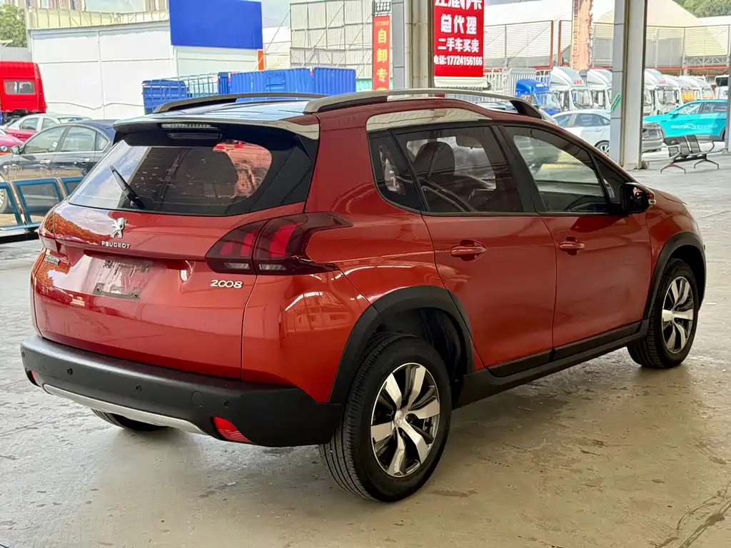 Peugeot 2008 — миниатюра 5