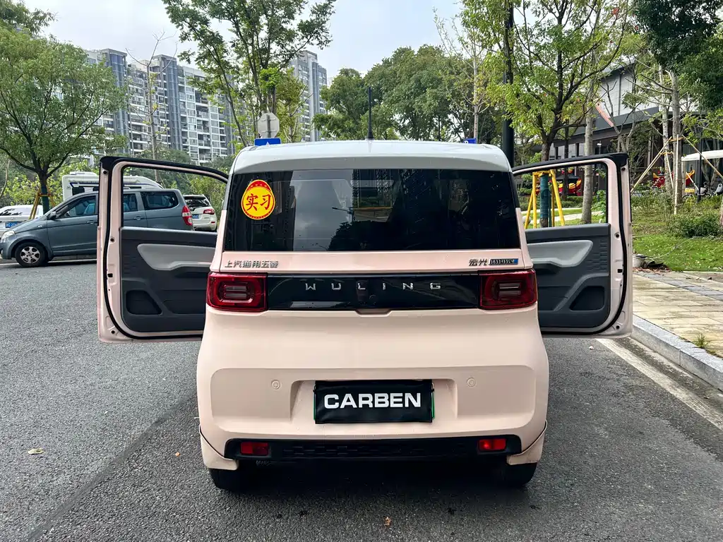 Wuling MINIEV — миниатюра 13