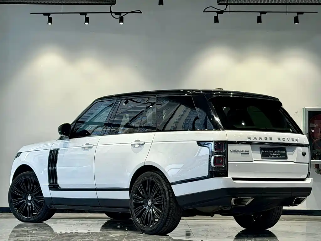 Land Rover Range Rover — миниатюра 4
