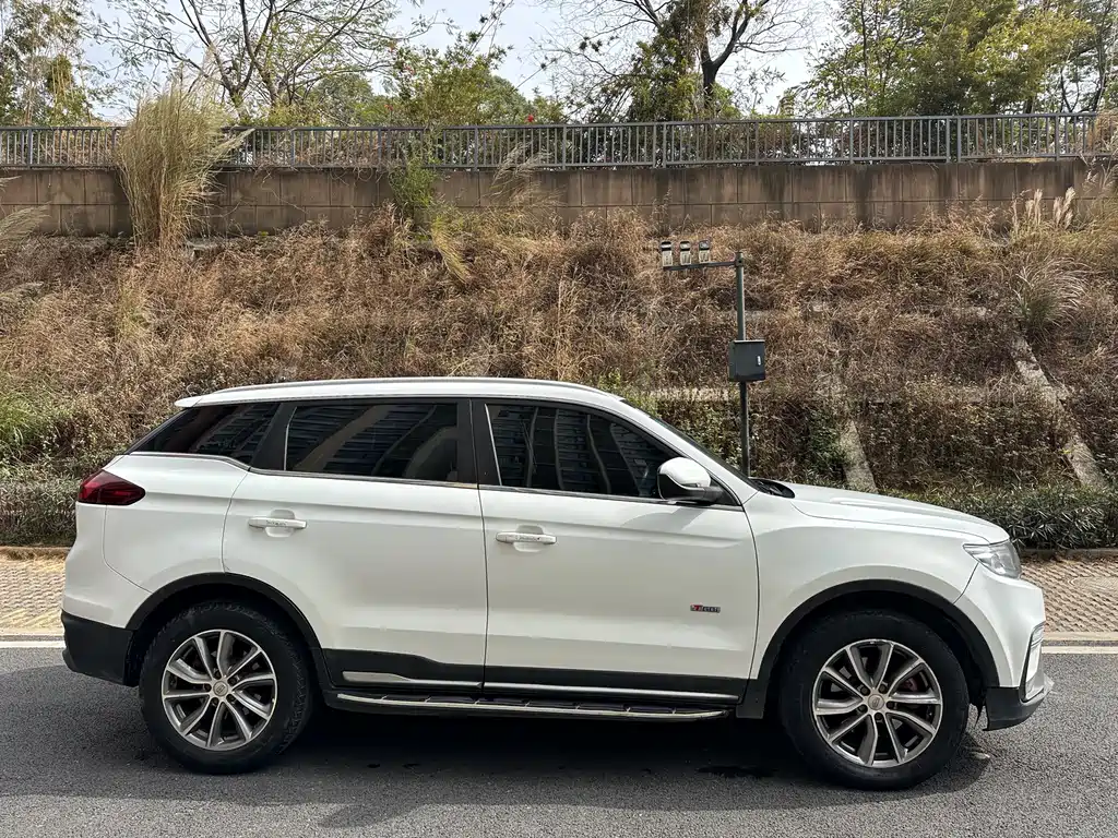 GEELY AUTOMOBILE BOYUE