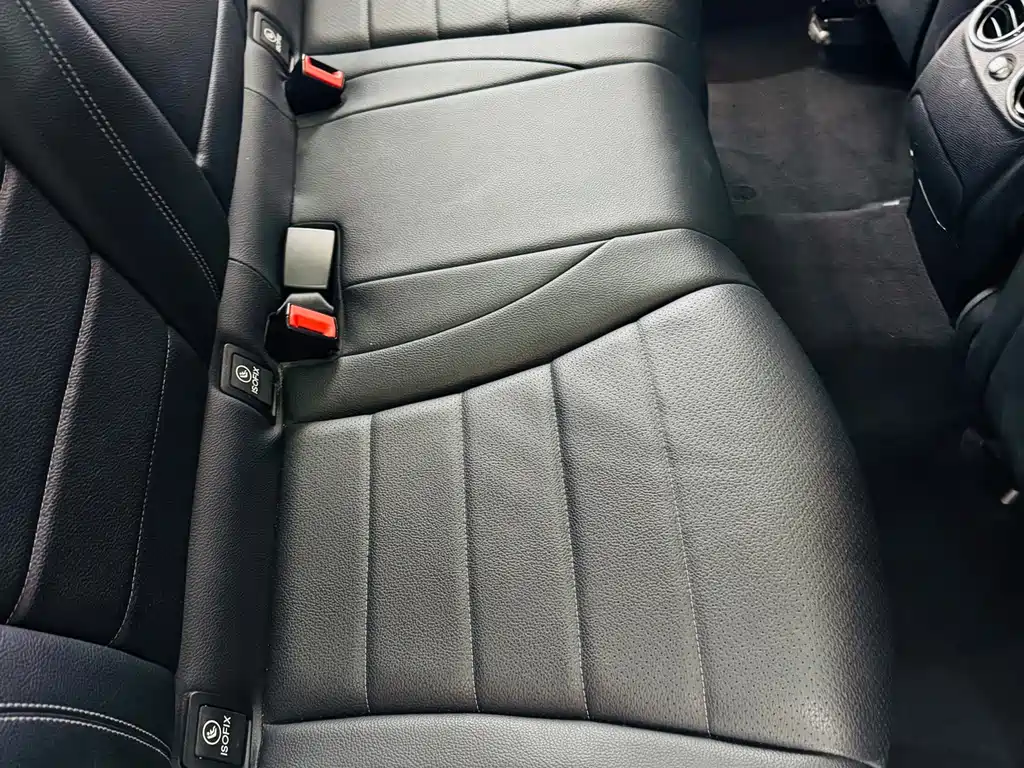 Mercedes-Benz GLC — миниатюра 11