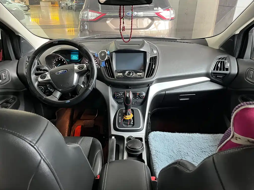 Ford Kuga — миниатюра 5