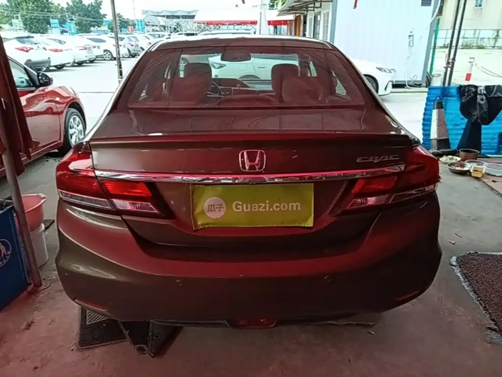 Honda Civic — миниатюра 6