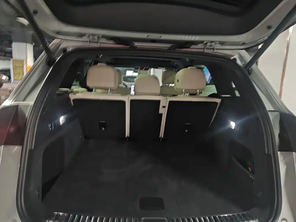 Li Auto Li L7 — миниатюра 19