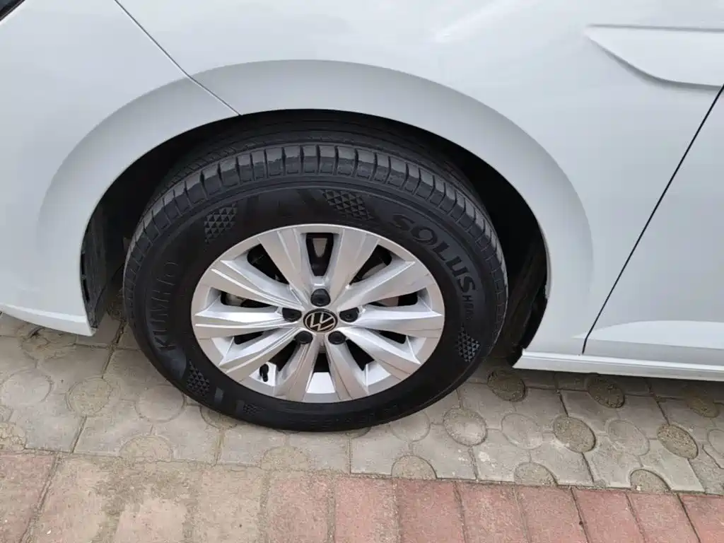 Volkswagen Lavida — миниатюра 23