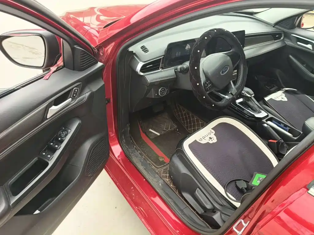Ford Escort — миниатюра 16