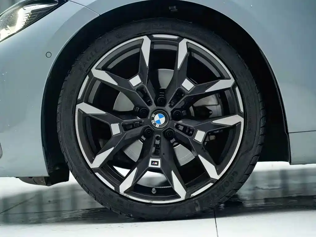 BMW 4 Series — миниатюра 8