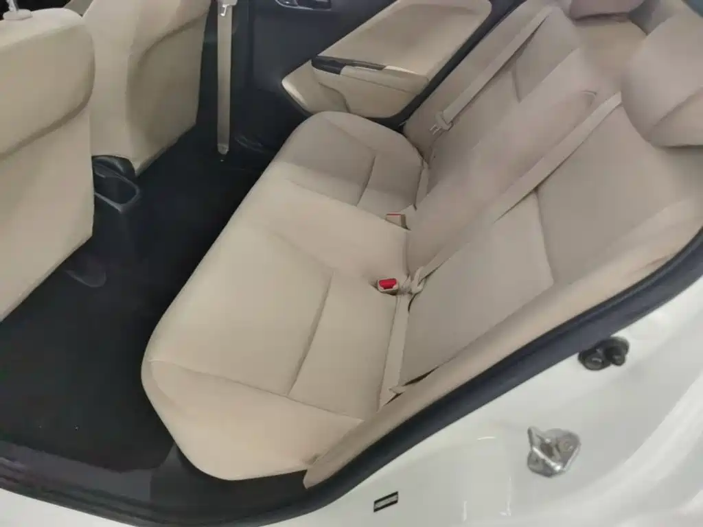 Honda City — миниатюра 17