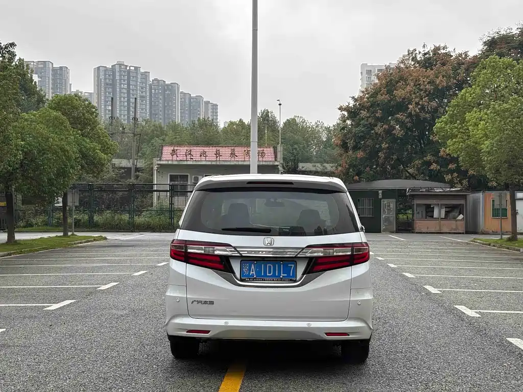 Honda Odyssey — миниатюра 6