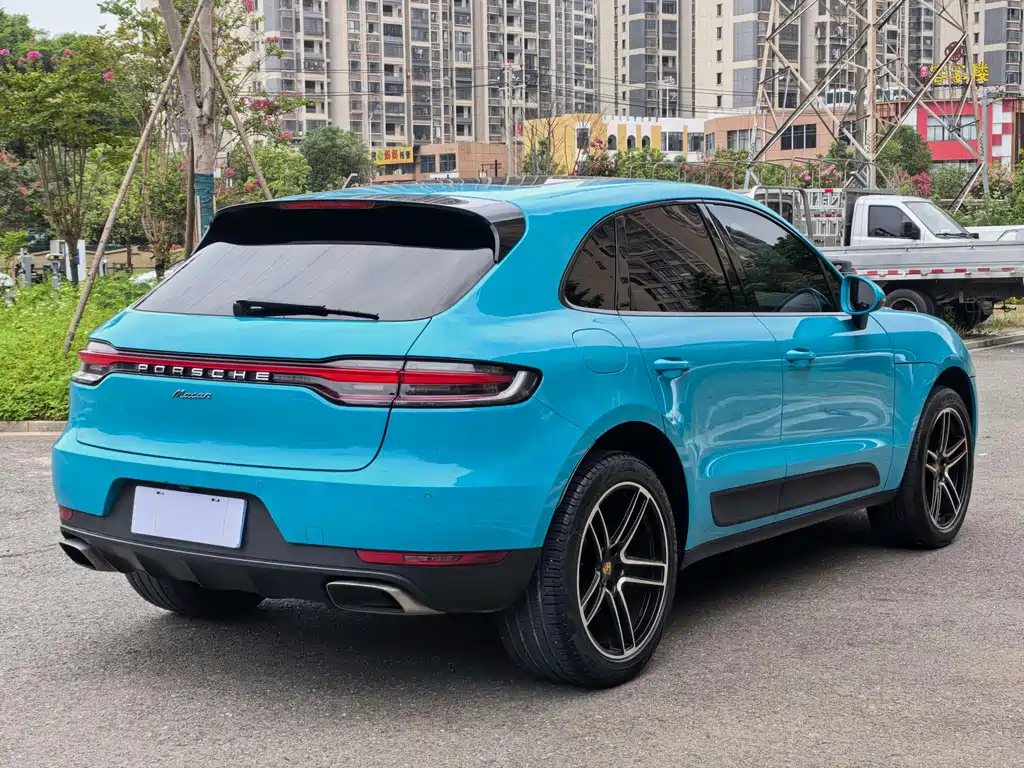 Porsche Macan — миниатюра 9