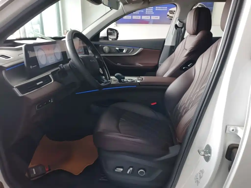 Chery Tiggo 8 PRO NEV — миниатюра 15