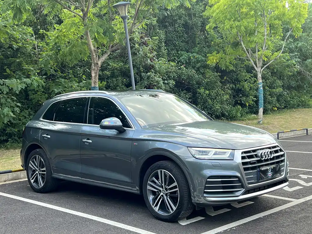 Audi Q5L — миниатюра 3