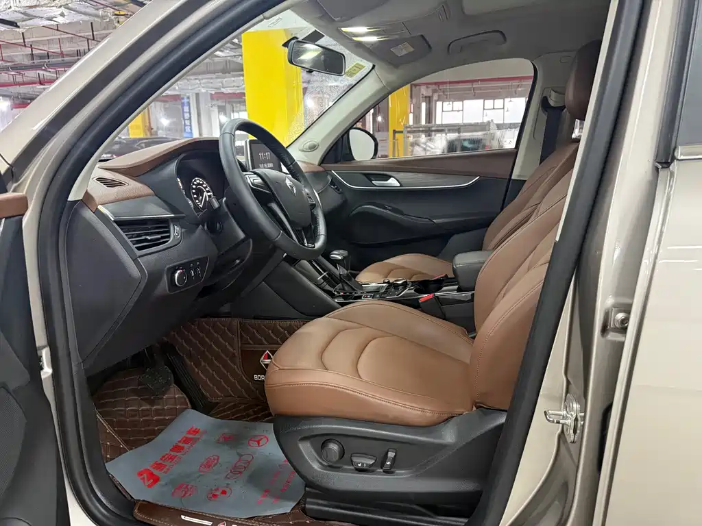 Borgward BX5 — миниатюра 7