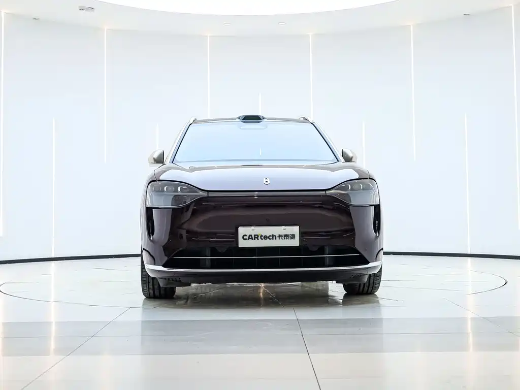 AITO ASK THE WORLD M9