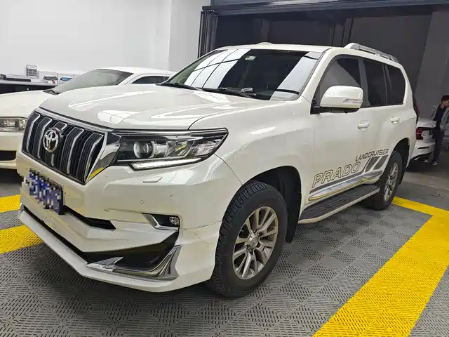 TOYOTA PRADO 2020