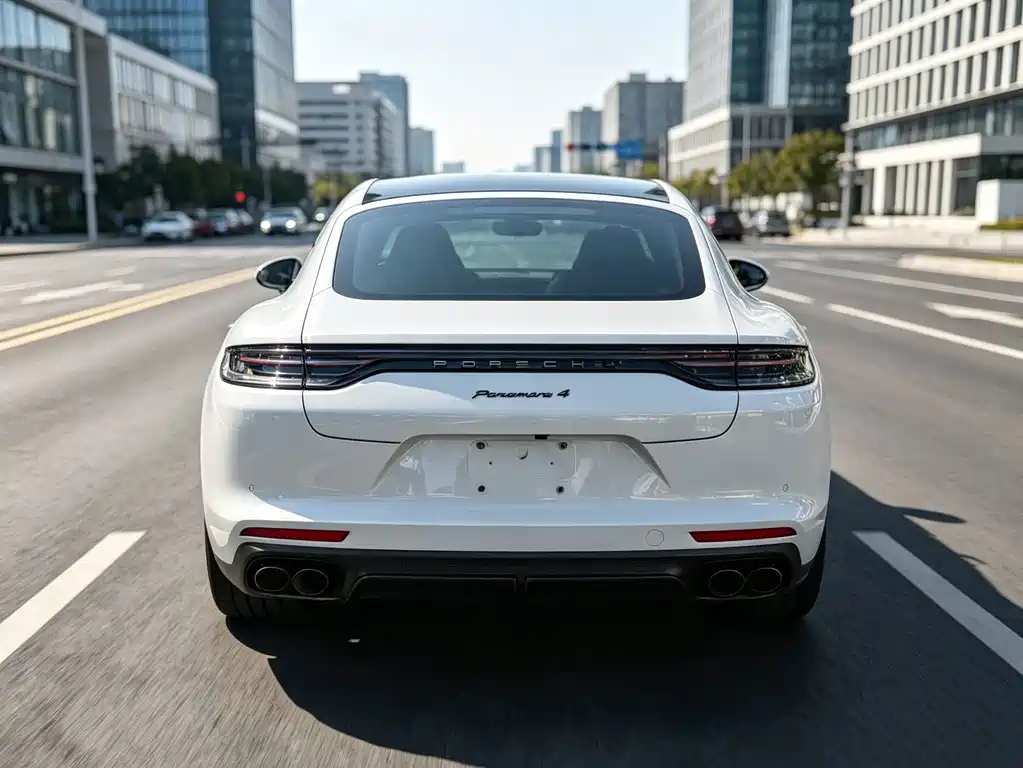 Porsche Panamera — миниатюра 14