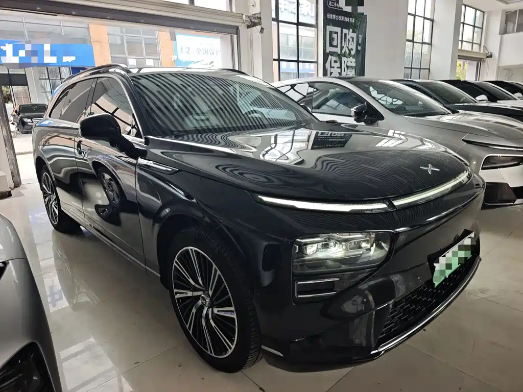 XPeng G9 — миниатюра 3