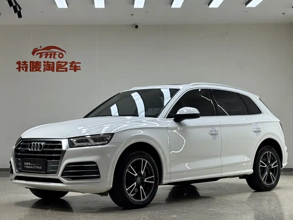 AUDI  Q5L