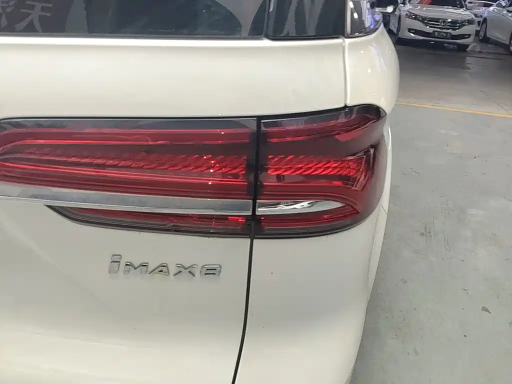 Roewe iMAX8 New Energy — миниатюра 8
