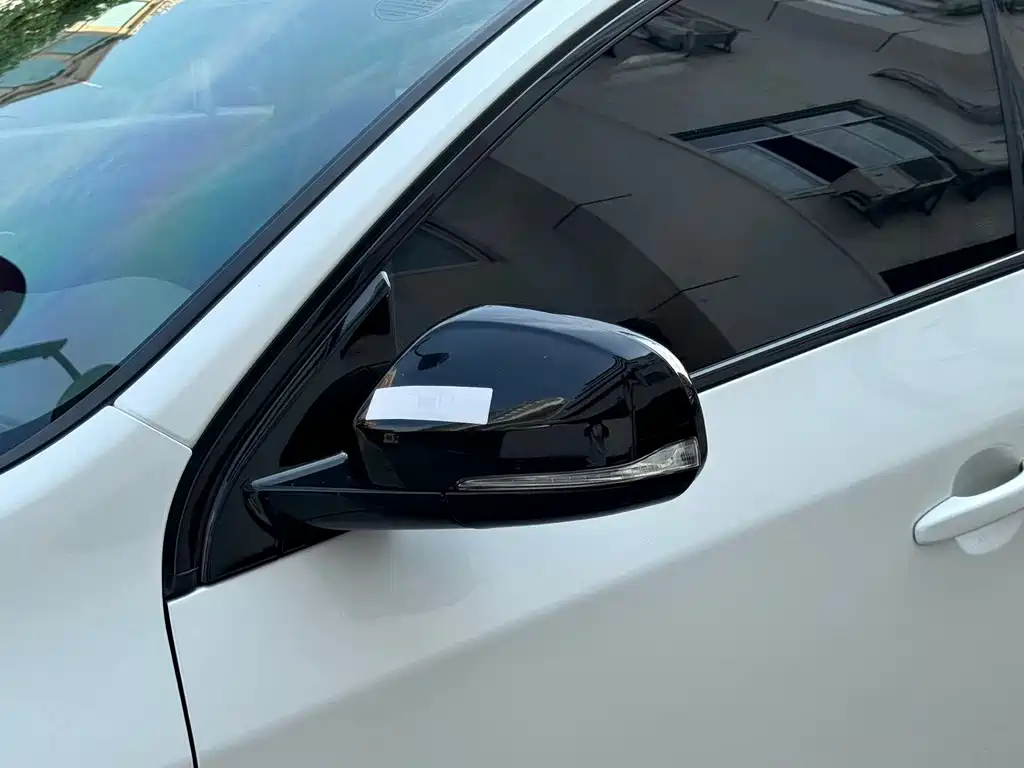 Volvo V60 — миниатюра 17