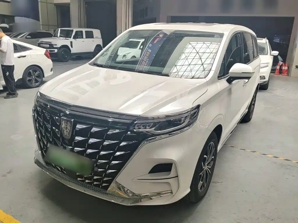 Roewe iMAX8 New Energy — миниатюра 2
