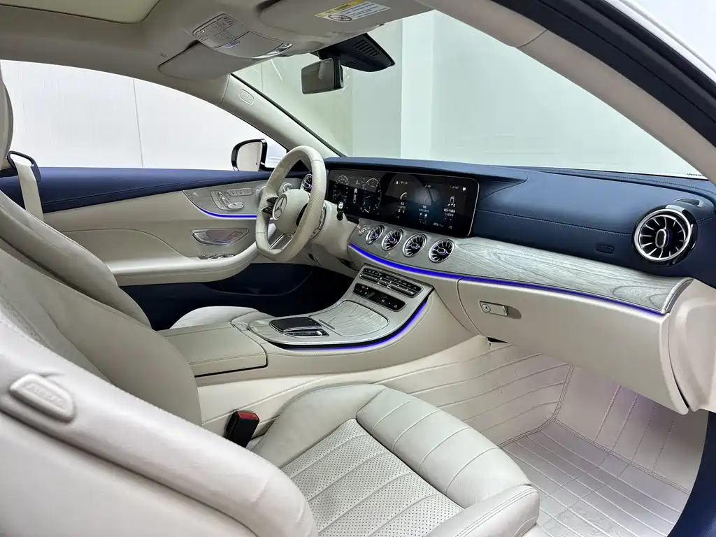 Mercedes-Benz E-Class (Import) — миниатюра 12