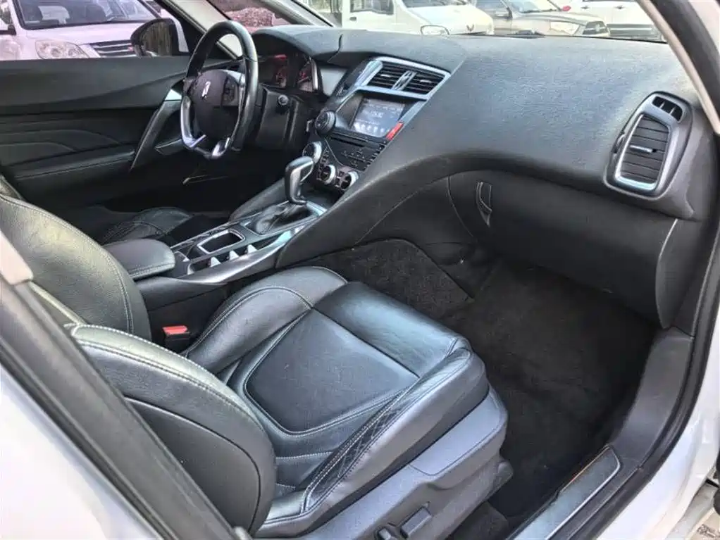 DS 5 2015 1.6T THP160