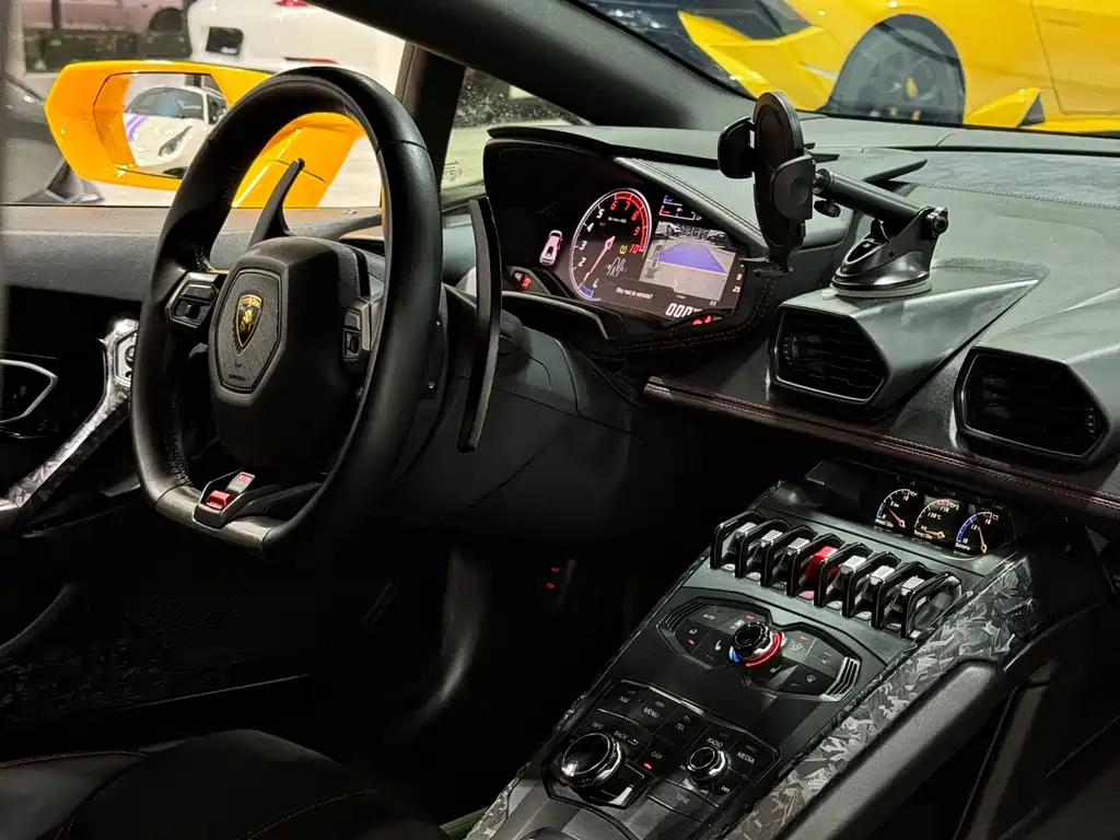 Lamborghini Huracán — фотографии объявления, Фото 18