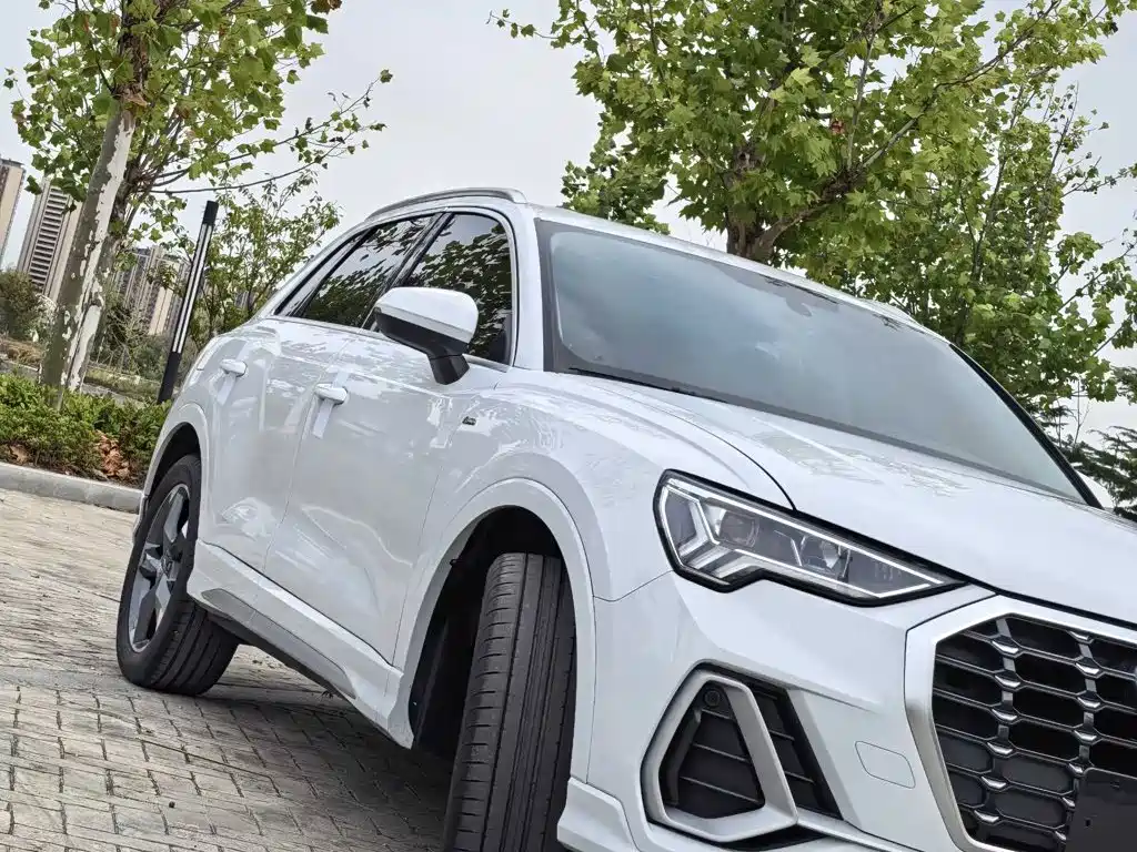 Audi Q3 — миниатюра 4