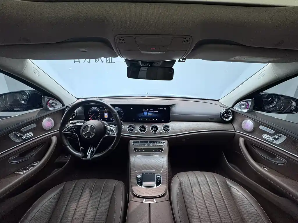 MERCEDES-BENZ E CLASS