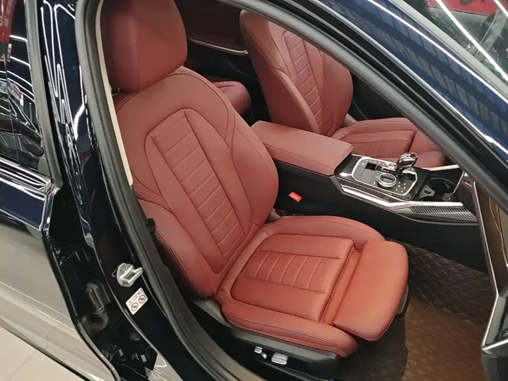 BMW 3 Series — миниатюра 25