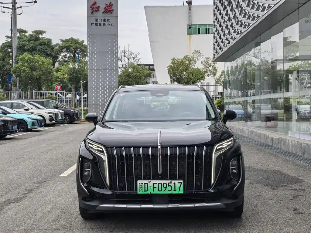 RED FLAG HONGQI HS7 PHEV