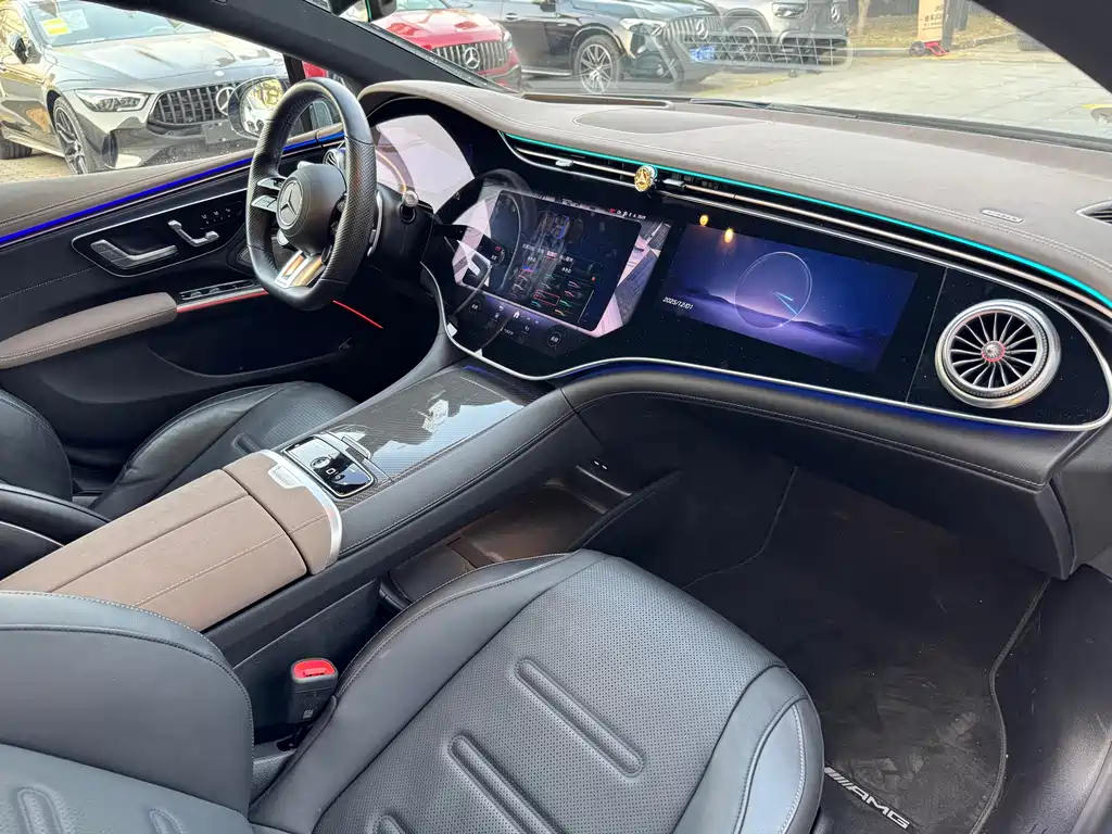 MERCEDES-BENZ EQS AMG