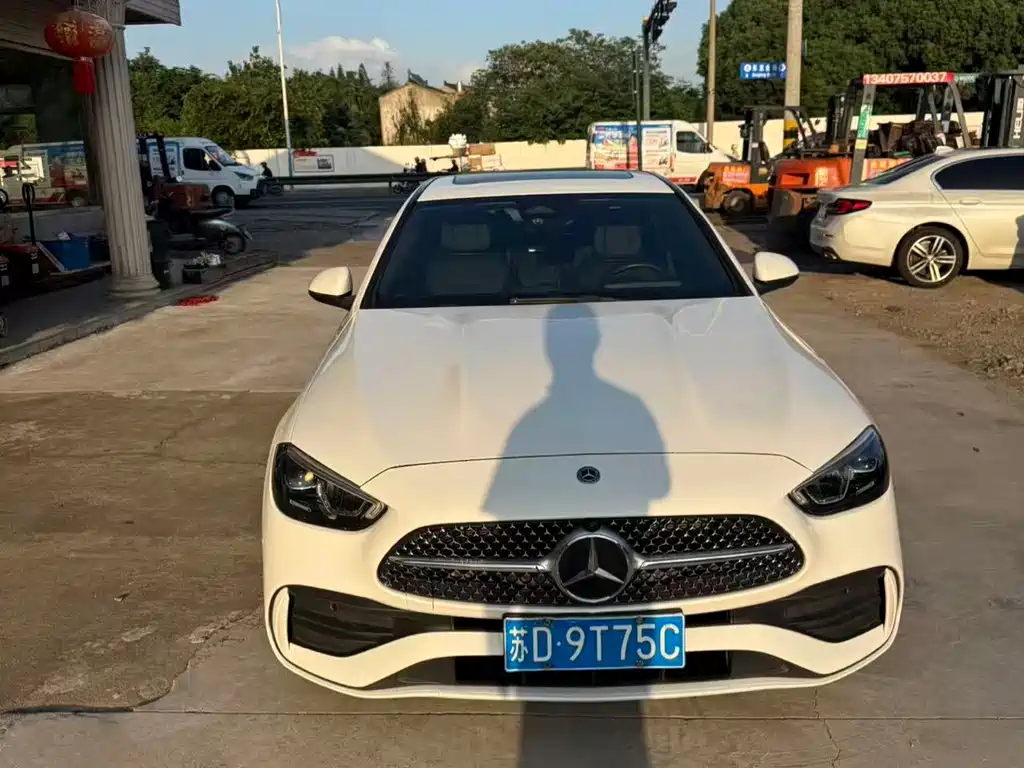 Mercedes-Benz C-Class — миниатюра 2