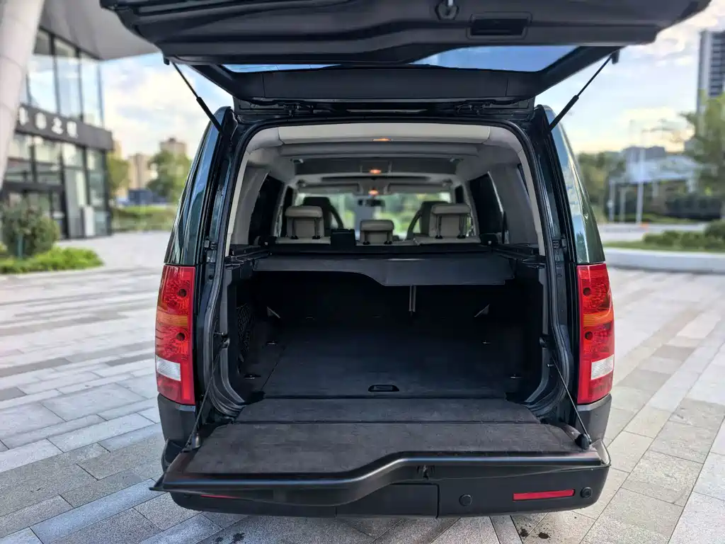 Land Rover Discovery — миниатюра 18