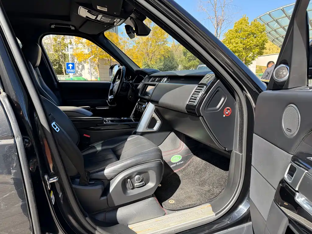 LAND ROVER RANGE ROVER