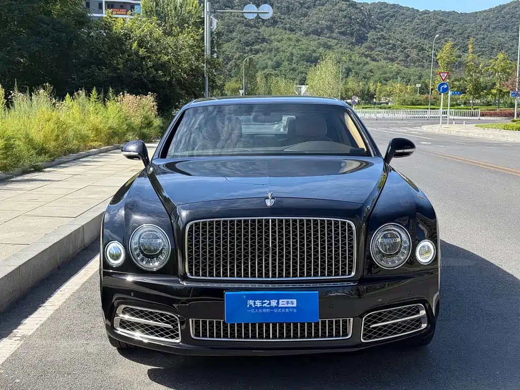 Bentley Mulsanne — миниатюра 2