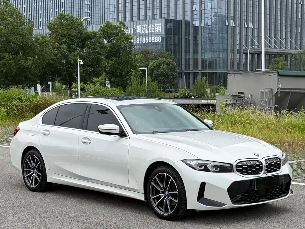 BMW 3 Series — миниатюра 2