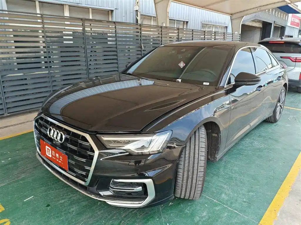 Audi A6L 2025 55 TFSI quattro Premium