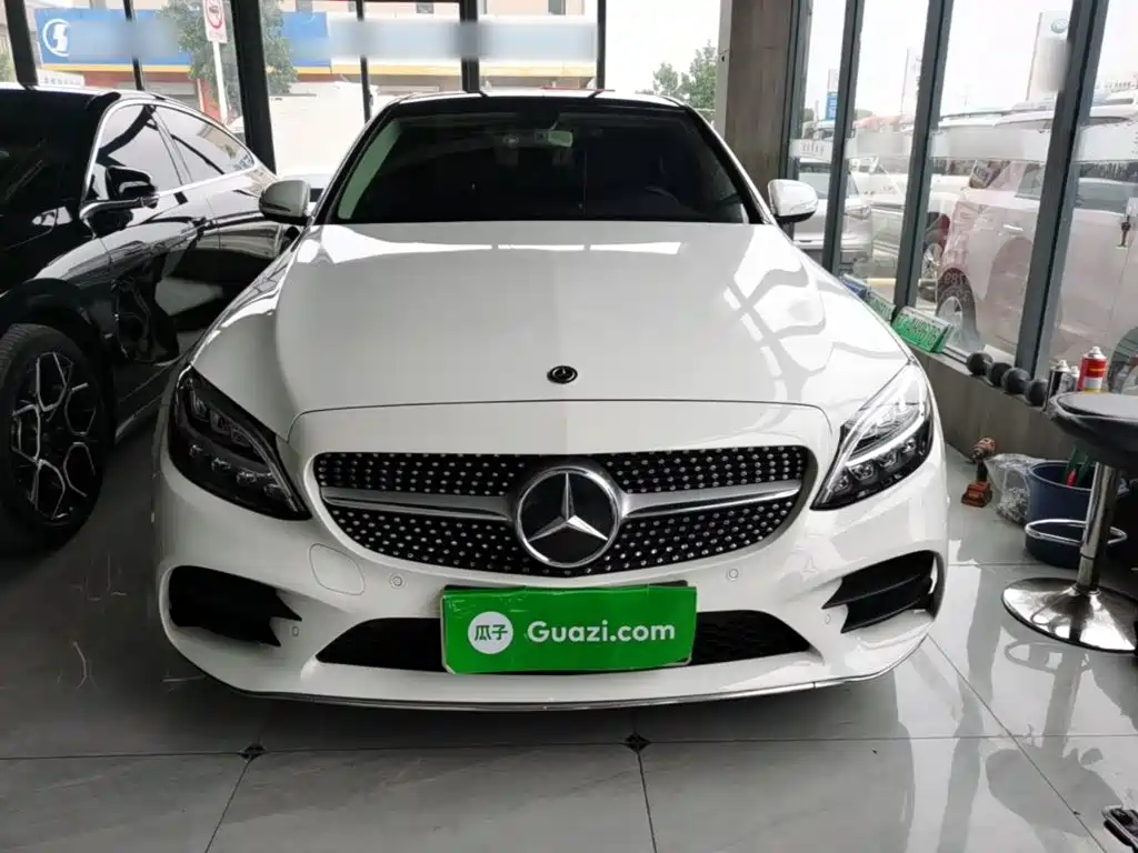 Mercedes-Benz C-Class — миниатюра 3