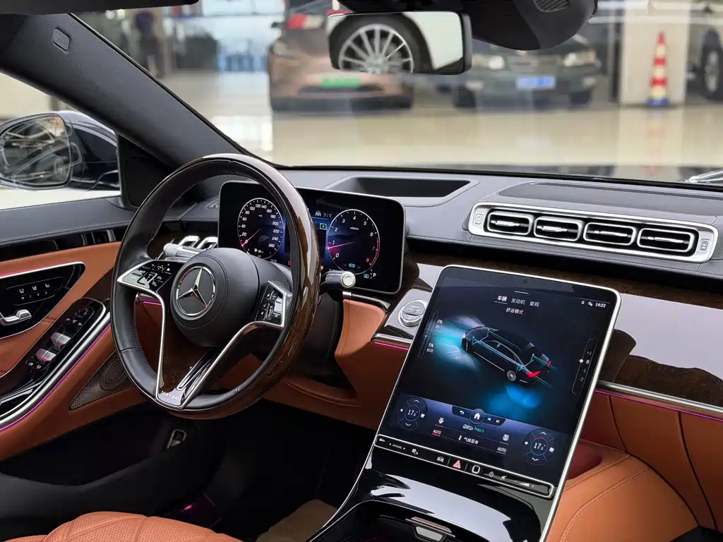 Mercedes-Benz S-Class — миниатюра 6