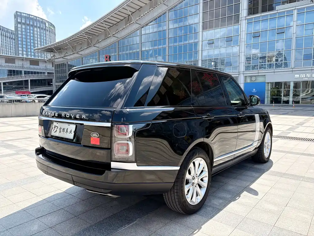 Land Rover Range Rover — миниатюра 8