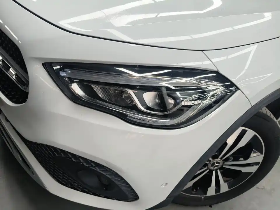 Mercedes-Benz GLA — миниатюра 9