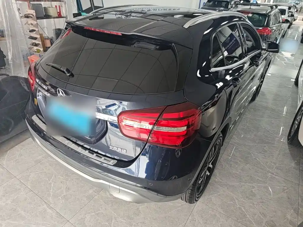 Mercedes-Benz GLA — миниатюра 7