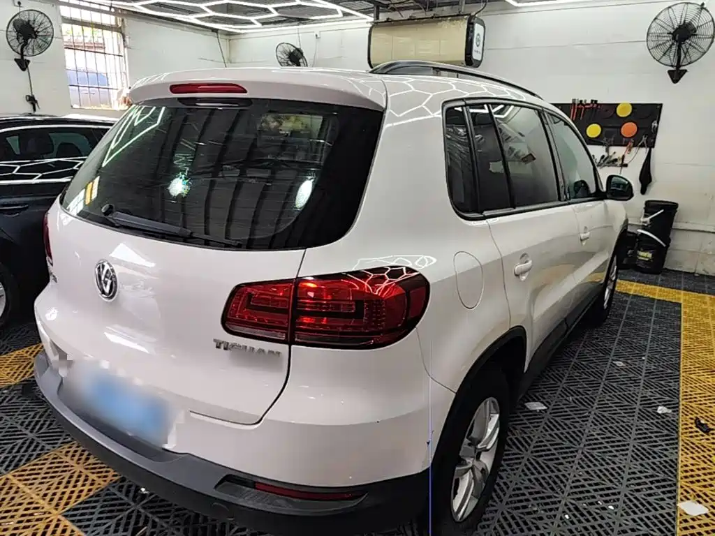 Volkswagen Tiguan — миниатюра 7