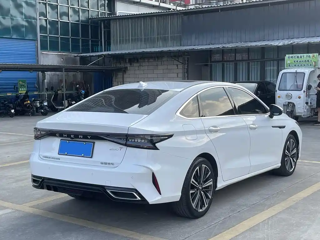 Chery Arrizo 8 — миниатюра 12
