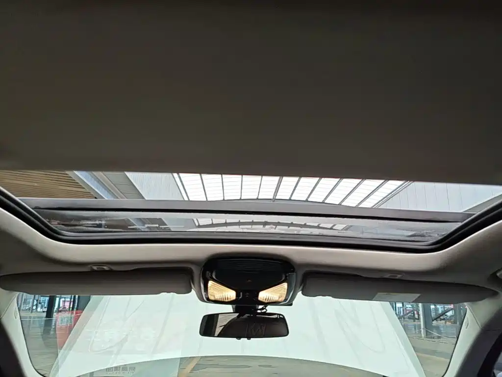 BMW 5 Series — миниатюра 18