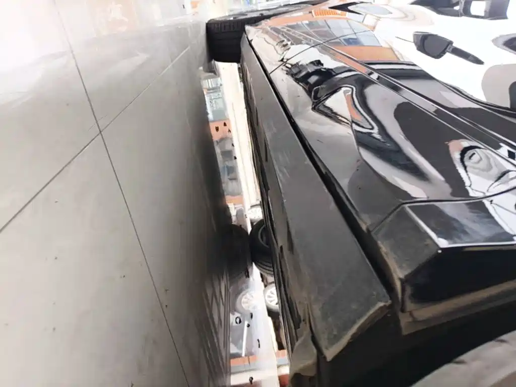 BYD L EV — миниатюра 22