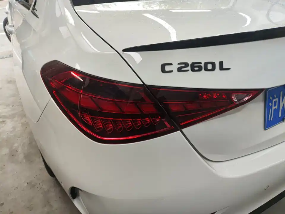 Mercedes-Benz C-Class — миниатюра 8
