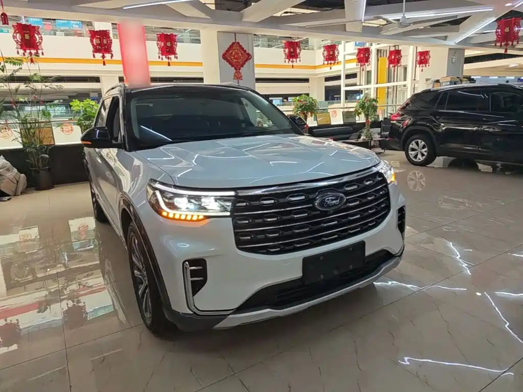 Ford Explorer — миниатюра 4